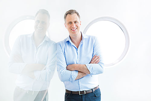 Business Portrait Mann Office On location Berlin Hamburg