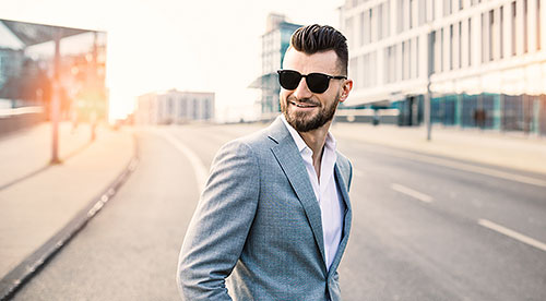 Business Portrait Mann Outdoor On location Berlin Hamburg
