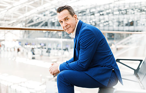 Business Portrait Mann Outdoor On location Berlin Hamburg