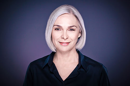 Business Portrait Frau Studio Berlin Hamburg