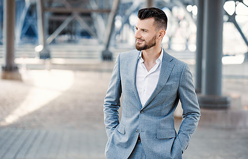 Business Portrait Mann Outdoor On location Berlin Hamburg